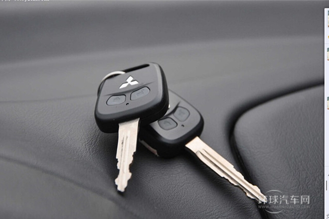 2012款 1.6L 手動豪華版Exi