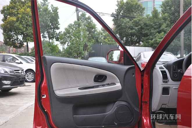 2012款 1.6L 手動(dòng)豪華版Exi