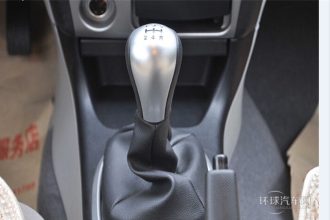 2012款 1.6L 手動(dòng)豪華版Exi