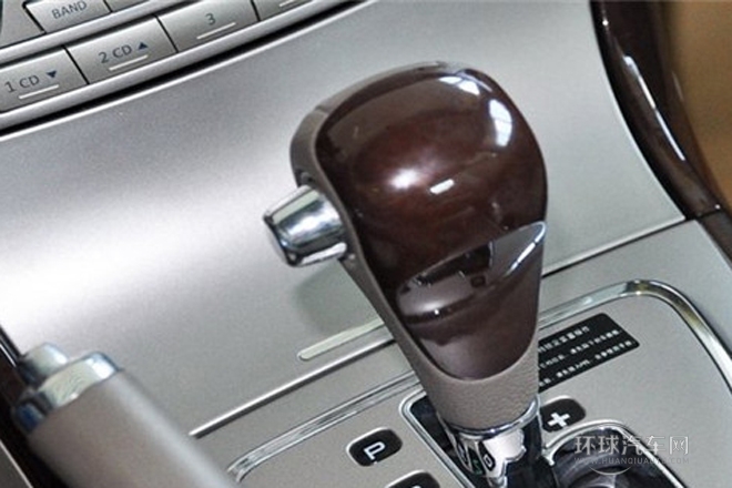 2012款 2.4L 尊貴升級版