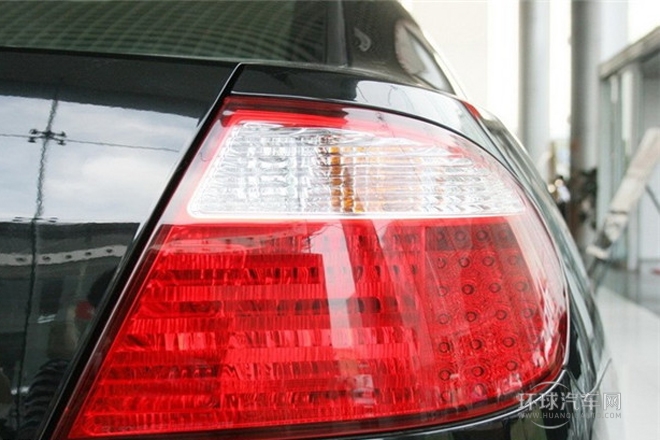 2012款 2.4L 旗艦升級版