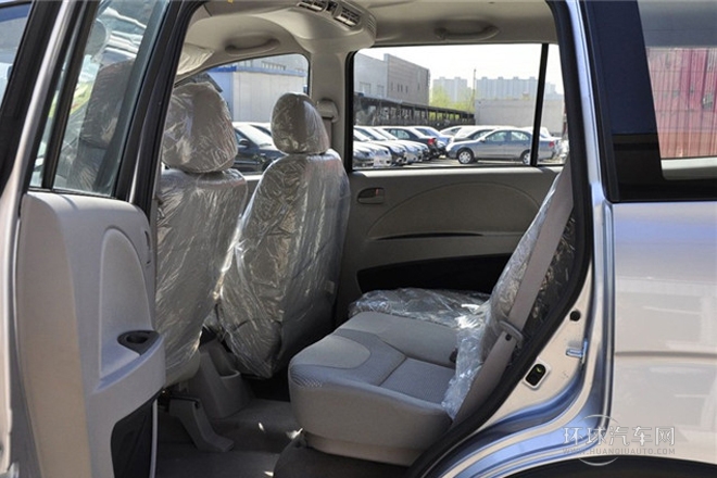 2011款 2.0L 手動擋經典型