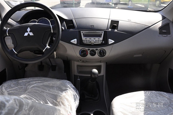 2011款 2.0L 手動擋經典型