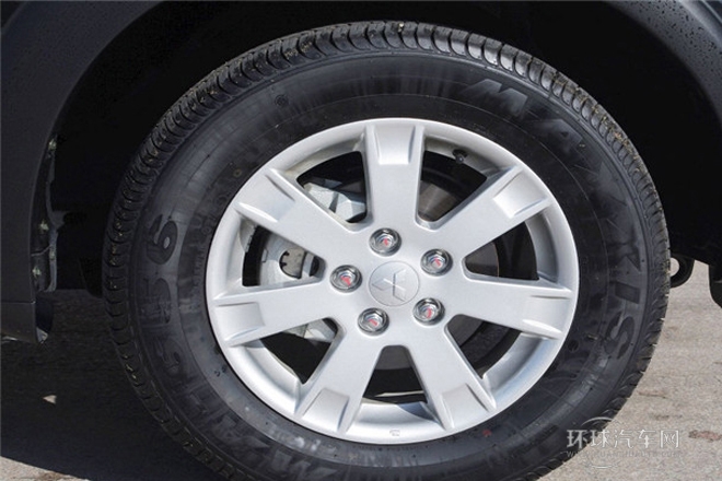 2011款 2.0L 手動擋豪華型