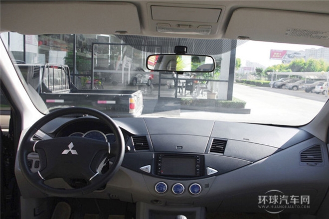 2011款 2.0L 手動擋豪華型