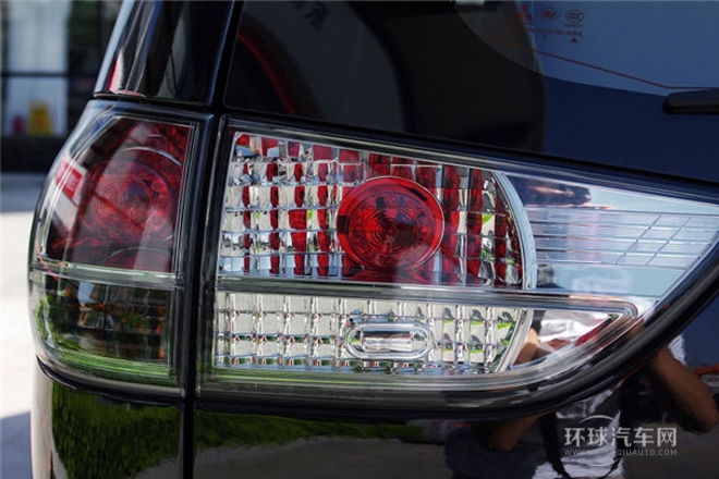 2011款 2.0L 手動擋豪華型