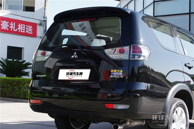 2011款 2.0L 手動擋豪華型