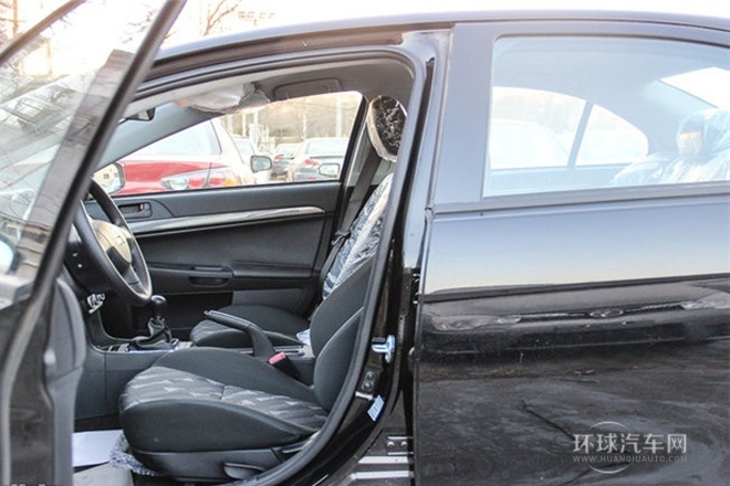 2013款 風(fēng)尚版 1.6L 手動(dòng)經(jīng)典型