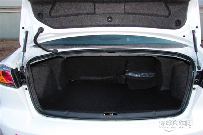 2013款 風尚版 1.6L 手動豪華型