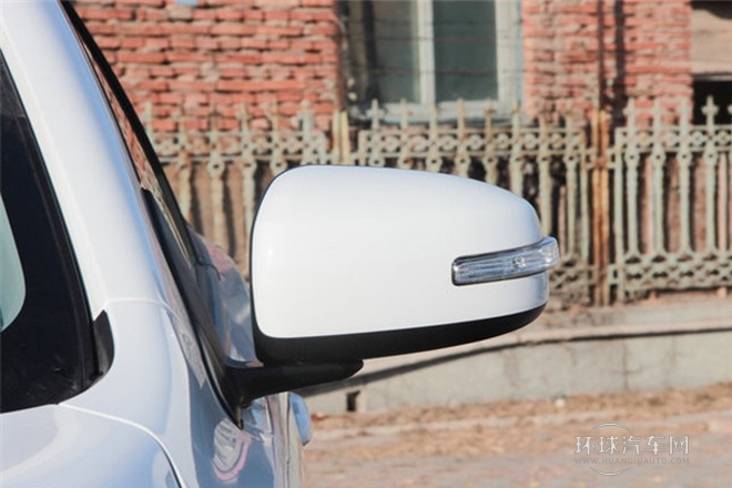 2013款 風(fēng)尚版 1.6L 手動豪華型