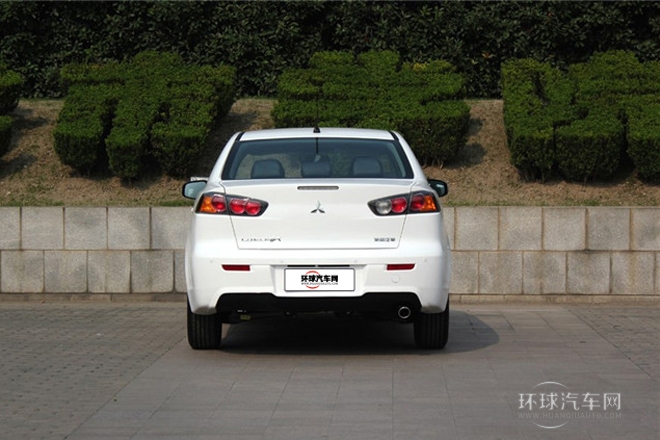 2013款 風尚版 1.6L 手動豪華型