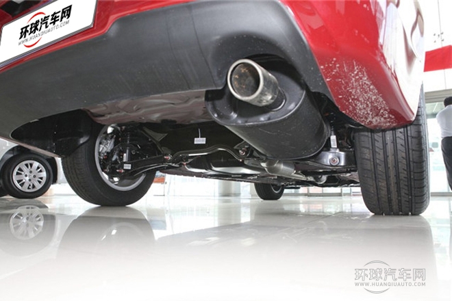 2013款 時(shí)尚版 1.8L 手動(dòng)睿智型