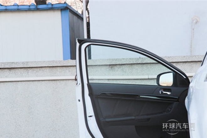 2013款 時尚版 1.8L 手動舒適型