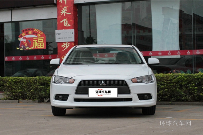 2013款 時(shí)尚版 1.8L 手動(dòng)舒適型