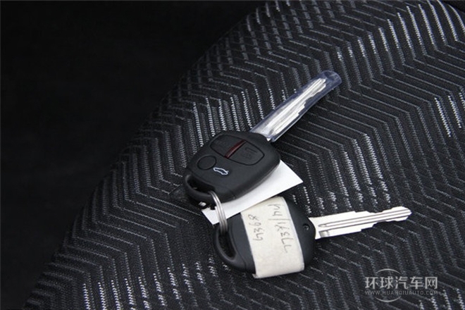 2013款 時尚版 1.8L CVT舒適型