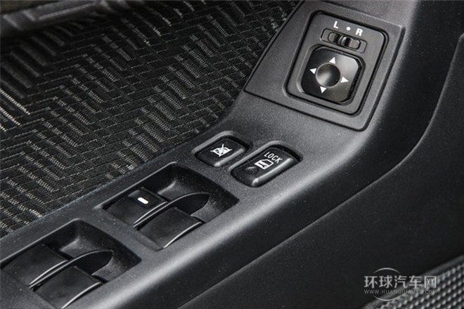 2013款 時尚版 1.8L CVT舒適型