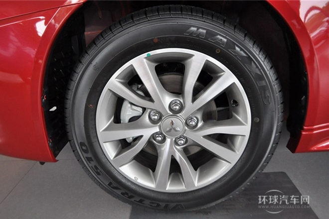 2013款 致尚版 1.8L 手動豪華型