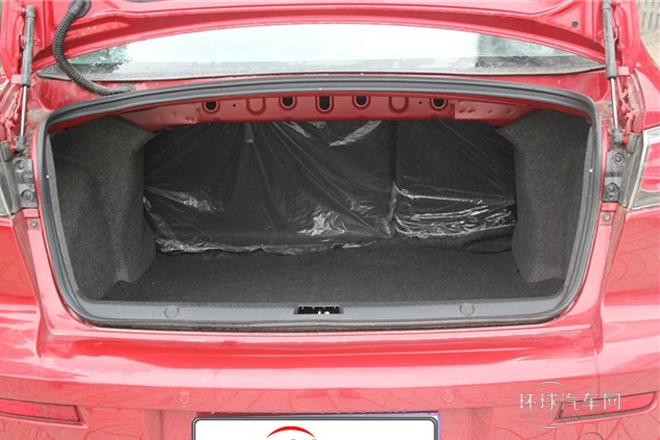 2013款 致尚版 1.8L 手動(dòng)豪華型