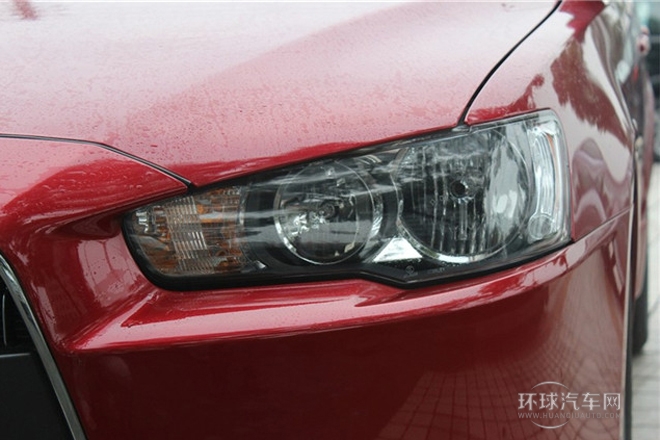 2013款 致尚版 1.8L 手動(dòng)豪華型