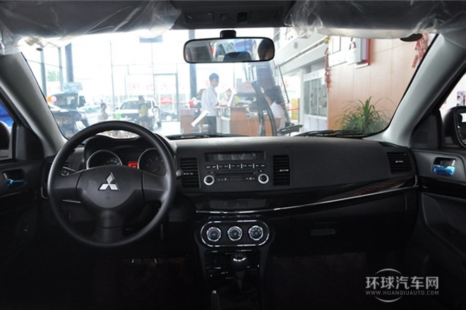 2013款 致尚版 1.8L 手動豪華型