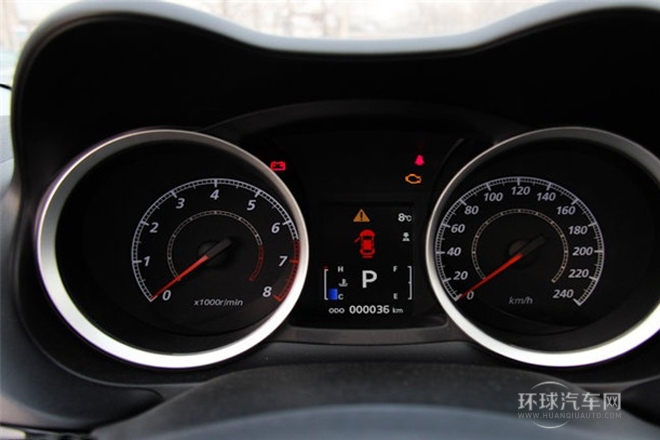 2013款 致炫版 2.0L 手動舒適型