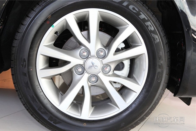 2013款 1.6L 手動(dòng)經(jīng)典型