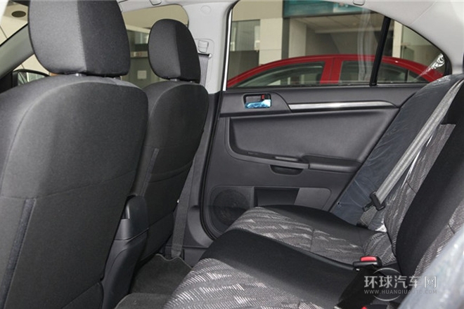 2013款 1.6L 手動(dòng)經(jīng)典型