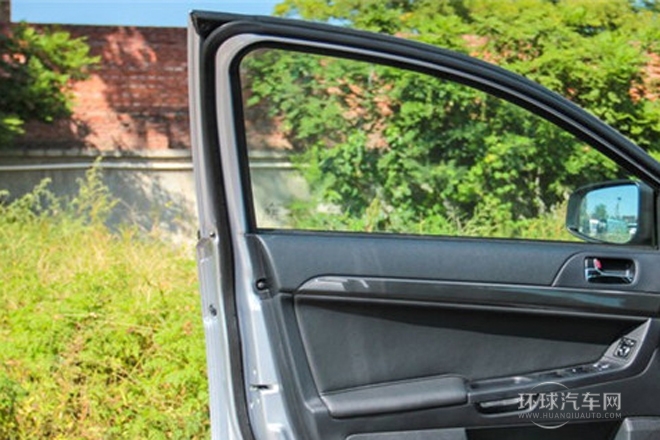 2013款 1.8L 手動舒適型 國IV