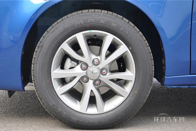 2013款 1.8L 自動豪華型 國IV