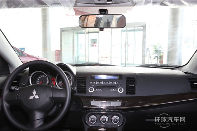 2013款 1.8L 自動旗艦型 國IV