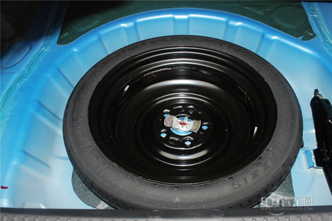 2013款 1.8L 手動舒適型 國V