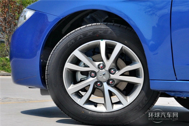 2013款 1.8L 手動(dòng)舒適型 國V