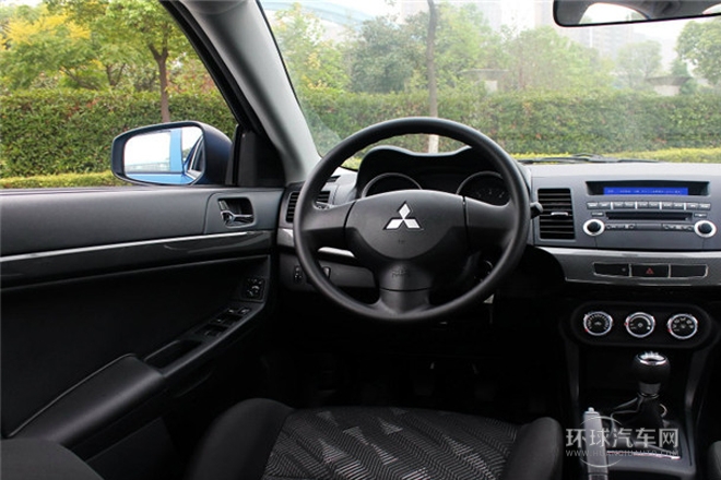 2013款 1.8L 手動舒適型 國V