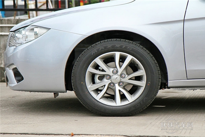 2013款 1.8L 自動(dòng)豪華型 國(guó)V