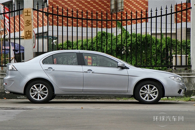 2013款 1.8L 自動(dòng)豪華型 國(guó)V