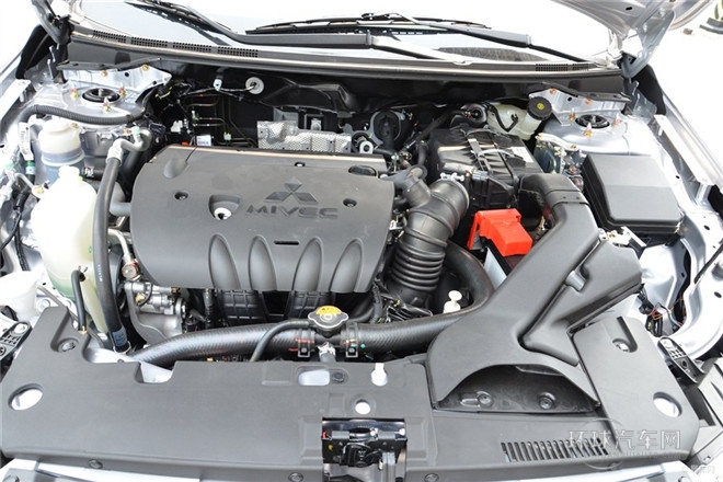 2013款 1.8L 自動(dòng)旗艦型 國(guó)V