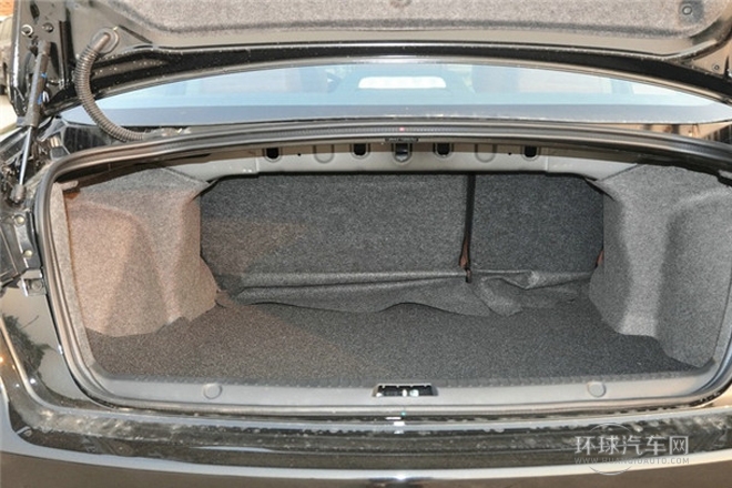 2013款 1.8L 自動旗艦型 國V