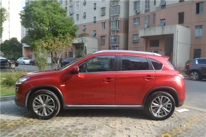 2013款 2.0L 四驅豪華型