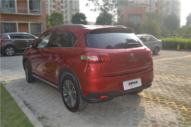 2013款 2.0L 四驅豪華型