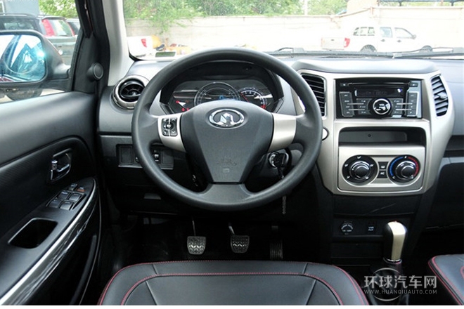 2012款 1.5L 兩驅舒適型