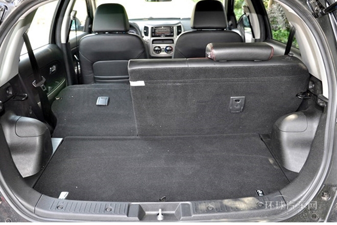 2012款 1.5L 兩驅豪華型