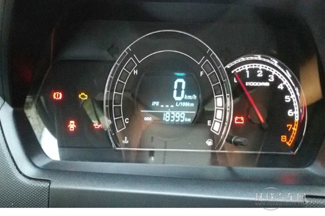 2012款 1.5L 兩驅豪華型