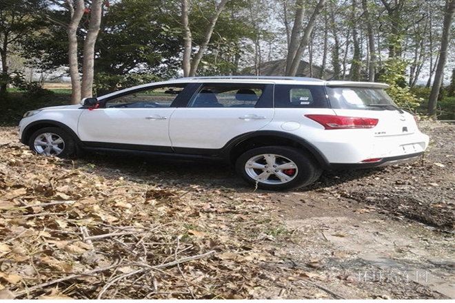 2012款 1.5L 兩驅豪華型