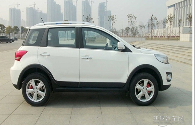 2012款 1.5L 兩驅(qū)豪華型