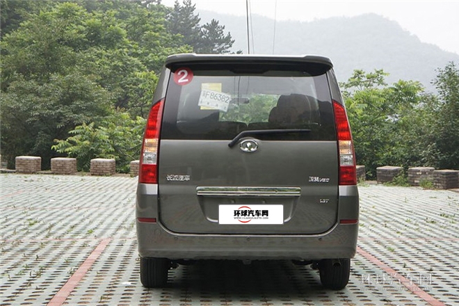 2013款 1.5T 手動實尚型