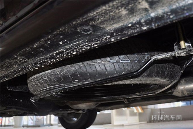 2013款 1.5T 手動(dòng)尊尚型