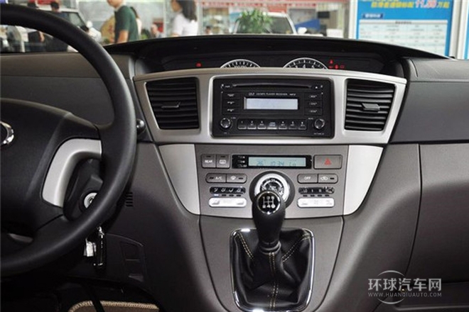2013款 1.5T 手動(dòng)尊尚型