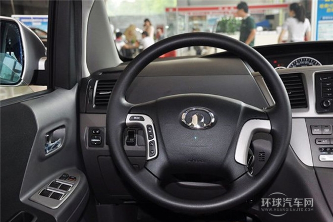 2013款 1.5T 手動尊尚型