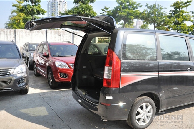 2013款 2.4L 自動(dòng)舒適型