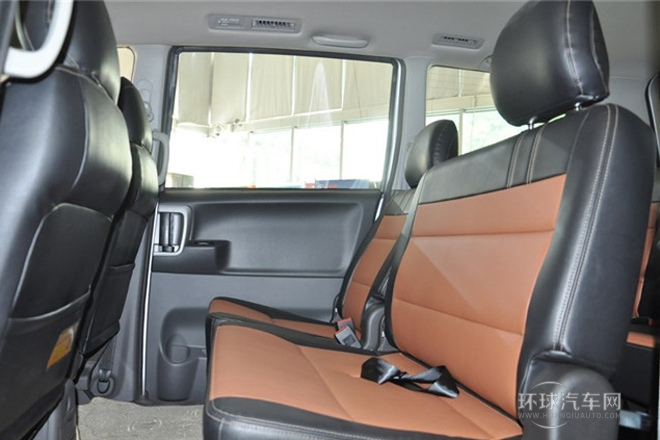 2013款 2.4L 自動舒適型